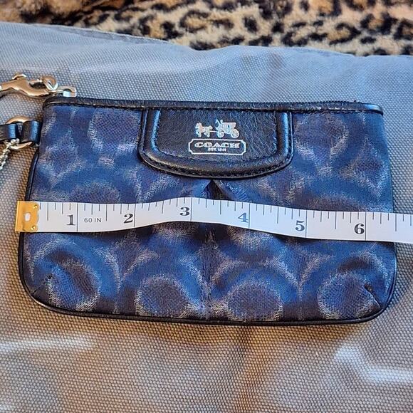 Coach Wristlet Navy Black Gray Logo 6.5" x 4" Clutch Classic Going Out Evening - Picture 5 of 7